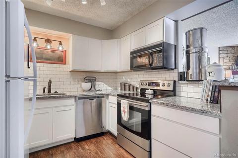431 Wright St #105, Lakewood, CO 80228 photo 5