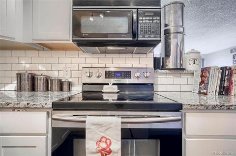 431 Wright St #105, Lakewood, CO 80228 photo 9