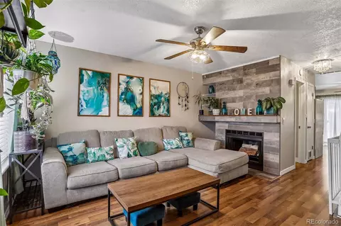 17698 E Loyola Dr #D, Aurora, CO 80013