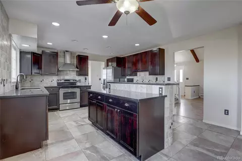 640 S Split Rock Rd, Bennett, CO 80102 photo 13