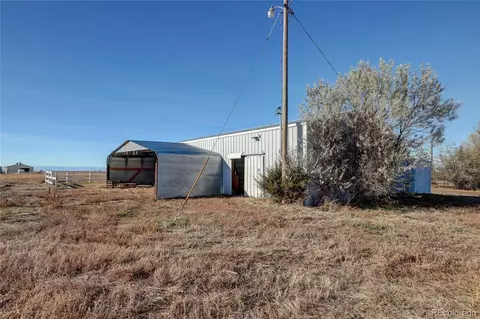 640 S Split Rock Rd, Bennett, CO 80102 photo 36
