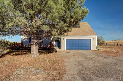 640 S Split Rock Rd, Bennett, CO 80102 photo 1