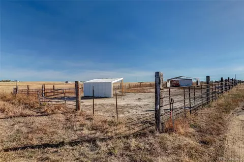 640 S Split Rock Rd, Bennett, CO 80102 photo 35