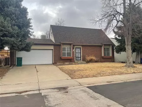 4426 S Eagle Cir, Aurora, CO 80015