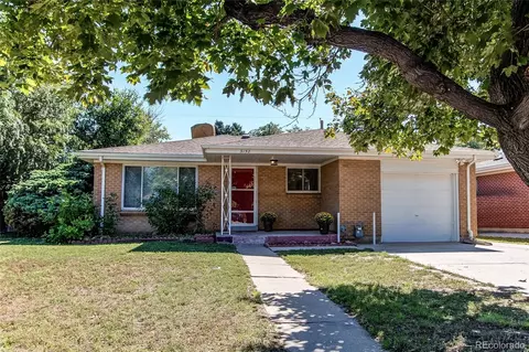 3152 Ursula St, Aurora, CO 80011