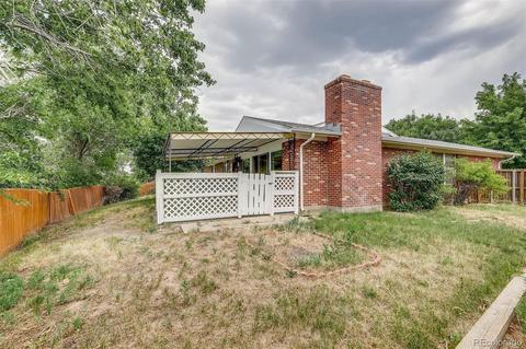 13045 Elgin Dr, Denver, CO 80239 photo 4