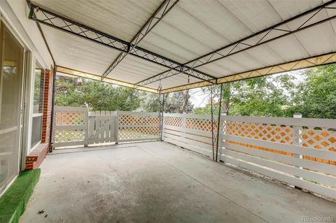 13045 Elgin Dr, Denver, CO 80239 photo 5