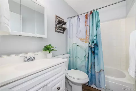 Bath - 8787 Dover Cir, Arvada, CO 80005 photo 2 of 2
