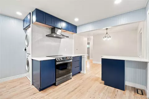Kitchen - 2991 24th St, Boulder, CO 80304 photo 2 of 4