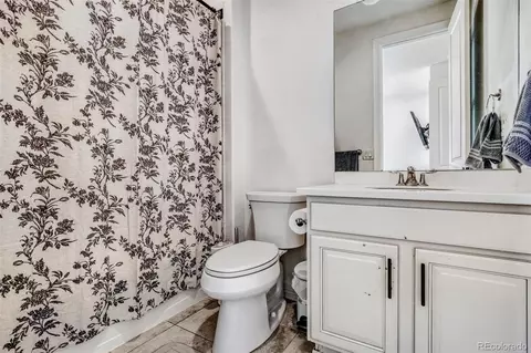 Bath - 27841 E Lakeview Dr, Aurora, CO 80016 photo 2 of 10