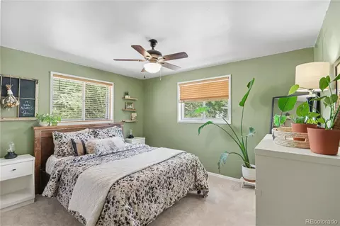 190 E Geddes Ave, Centennial, CO 80122