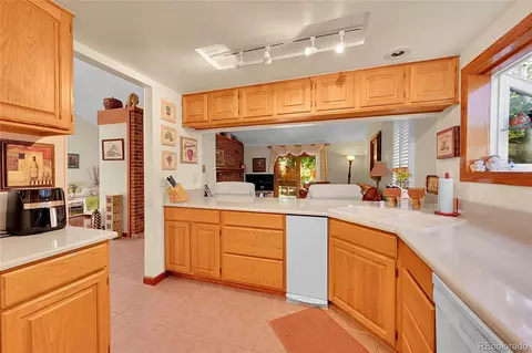 Kitchen - 16010 E Lehigh Cir, Aurora, CO 80013 photo 4 of 4