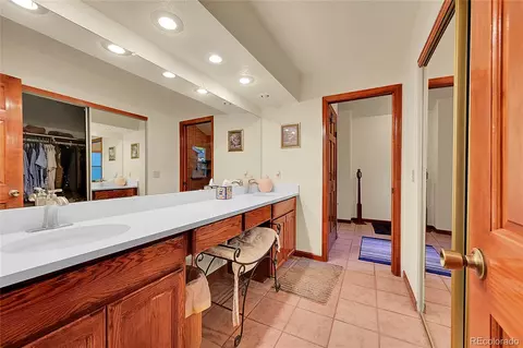 Bath - 16010 E Lehigh Cir, Aurora, CO 80013 photo 1 of 5