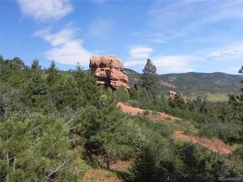 6412 Thunderbird Rd, Larkspur, CO 80118