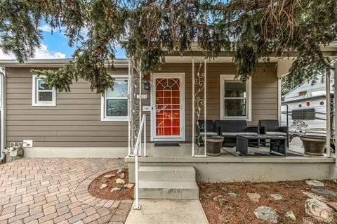 2395 S Corona St, Denver, CO 80210