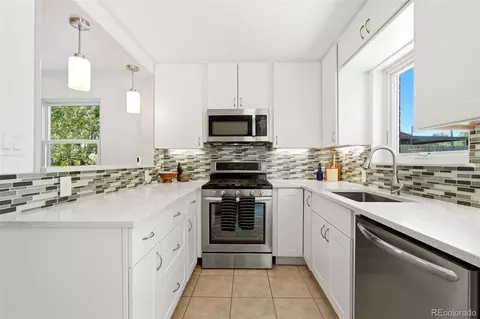 Kitchen - 3115 N Steele St, Denver, CO 80205 photo 1 of 3