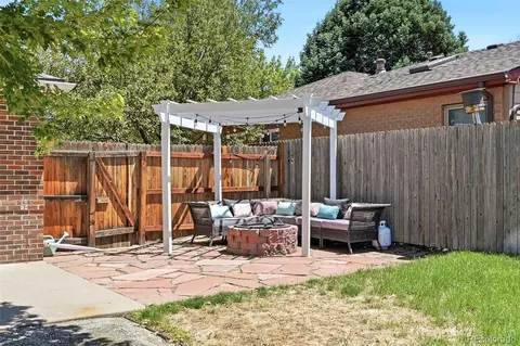 Exterior - 3115 N Steele St, Denver, CO 80205 photo 5 of 9