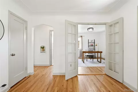 Entry Way - 3115 N Steele St, Denver, CO 80205 photo 2 of 3