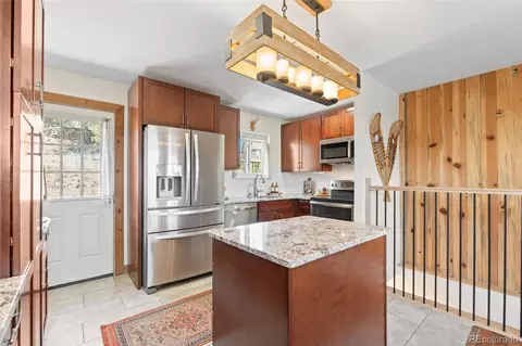 Kitchen - 11544 Green Ct, Conifer, CO 80433 photo 2 of 4