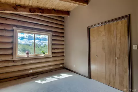Bedroom - 254 Hillside Dr, Silverthorne, CO 80498 photo 4 of 10