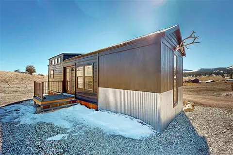 Exterior - 10589 County Road 102, Guffey, CO 80820 photo 7 of 10