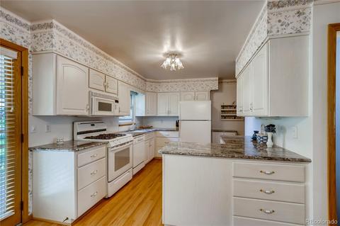 7906 E Lehigh Ave, Denver, CO 80237 photo 7