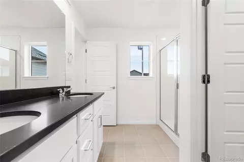 Bath - 21242 E 63rd Dr, Aurora, CO 80019 photo 2 of 2