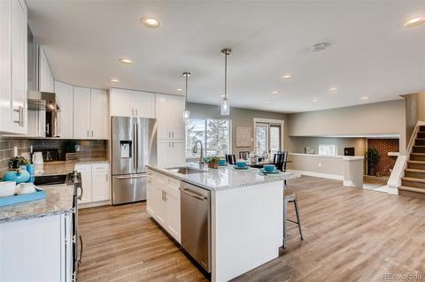7970 E Linvale Pl, Denver, CO 80231 photo 5