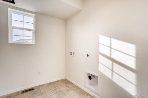 21827 E 44th Pl, Aurora, CO 80019 photo 18
