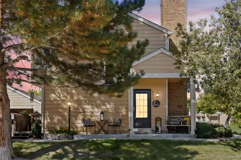842 Summer Dr, Highlands Ranch, CO 80126