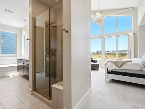 Bath - 8431 E 33rd Ave, Denver, CO 80238 photo 2 of 7