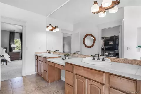 Bath - 450 E Stirrup Trl, Monument, CO 80132 photo 3 of 7