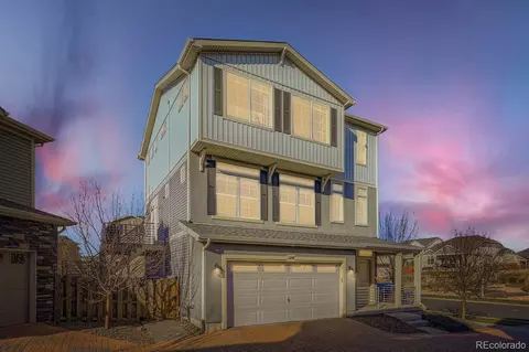 26248 E Maple Dr, Aurora, CO 80018
