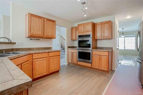21560 E Mansfield Pl, Aurora, CO 80013 photo 5