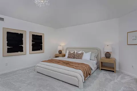 Bedroom - 4474 S Hampton Cir, Boulder, CO 80301 photo 1 of 7