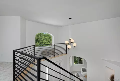 Entry Way - 4474 S Hampton Cir, Boulder, CO 80301 photo 4 of 4