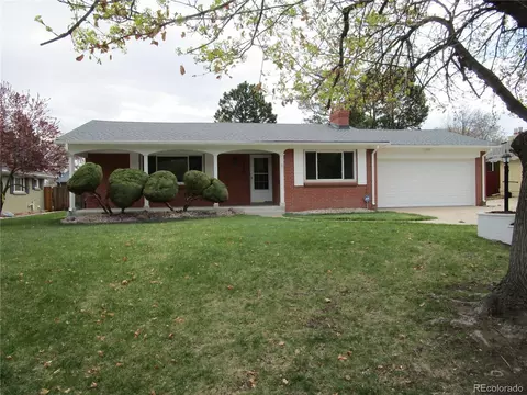 550 Nome St, Aurora, CO 80010