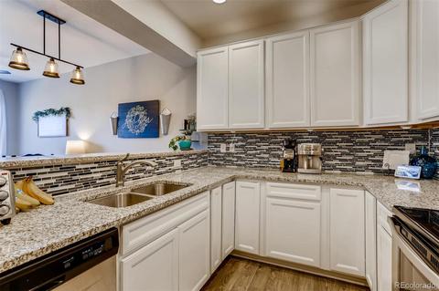 23433 E Chenango Pl, Aurora, CO 80016 photo 5