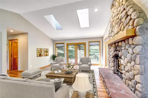 8095 S Wagon Wheel Rd, Morrison, CO 80465 photo 9