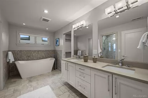 Bath - 6956 E Archer Pl, Denver, CO 80230 photo 2 of 9
