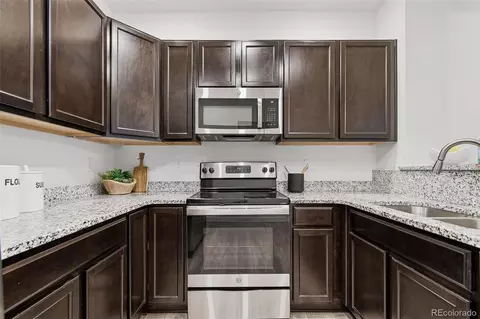 Kitchen - 12940 Jasmine St #E, Thornton, CO 80602 photo 4 of 7