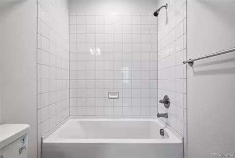 Bath - 12940 Jasmine St #E, Thornton, CO 80602 photo 5 of 5