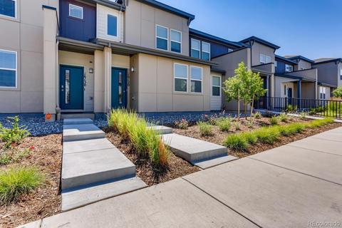16130 E Warner Pl, Denver, CO 80239 photo 3