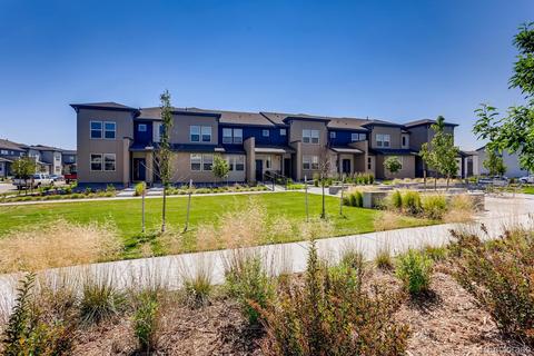 16130 E Warner Pl, Denver, CO 80239 photo 2