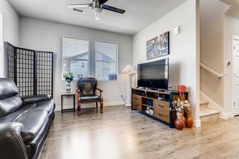 16130 E Warner Pl, Denver, CO 80239 photo 4
