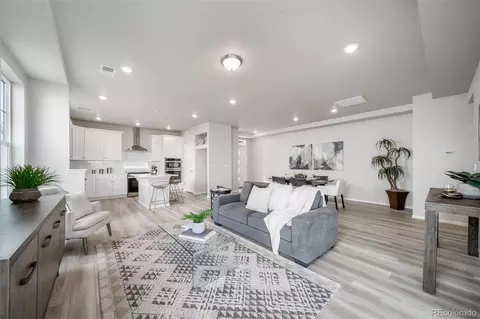 21845 E 51st Dr, Aurora, CO 80019 photo 7