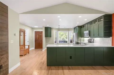 306 E Iowa Ave, Berthoud, CO 80513 photo 8