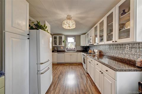 1172 Boston St, Aurora, CO 80010 photo 9