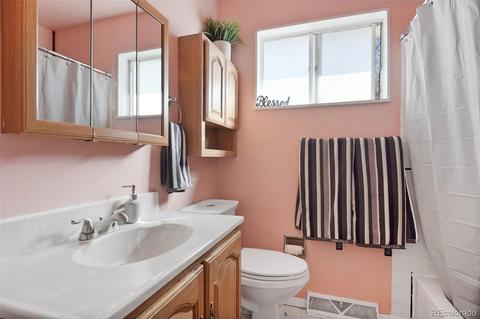 998 Nucla St, Aurora, CO 80011 photo 11