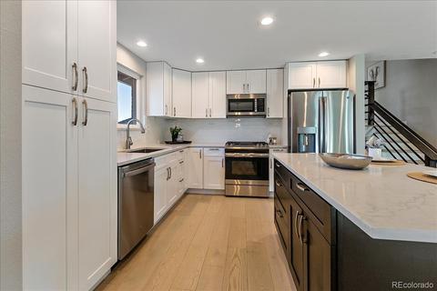 8751 E Kent Pl, Denver, CO 80237 photo 7
